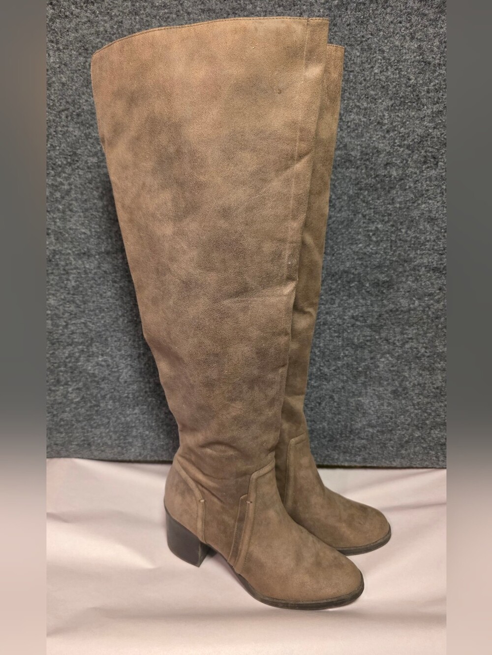 Sugar Womens Size 10M Taupe Faux Suede Over The Knee Block Heel Boots